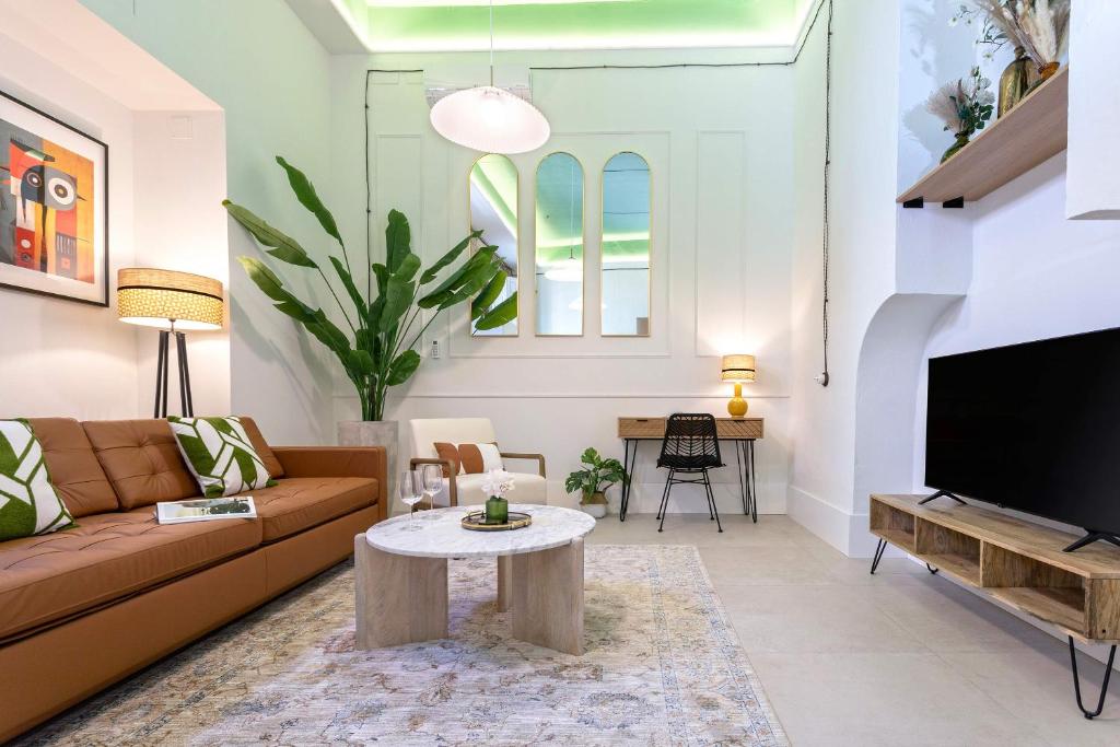 Genteel Home Boteros