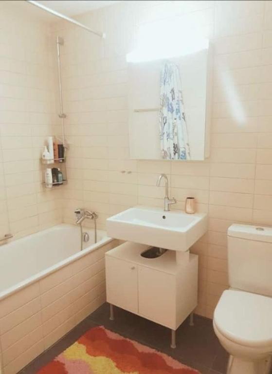 2 Room Beautiful Zurich City Center Downtown Flat with Balcony BIR - Self Checkin - Resim 10