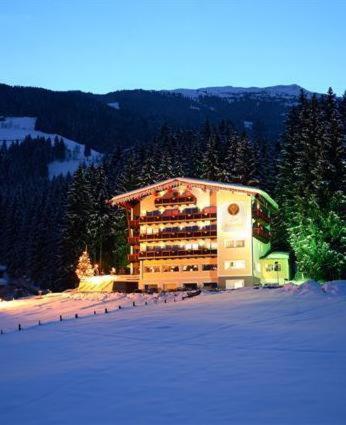 Hotel Hubertus – Photos 1