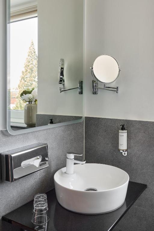 Hotel du Nord Alster - auf der Uhlenhorst - SELF CHECK-IN - Resim 7