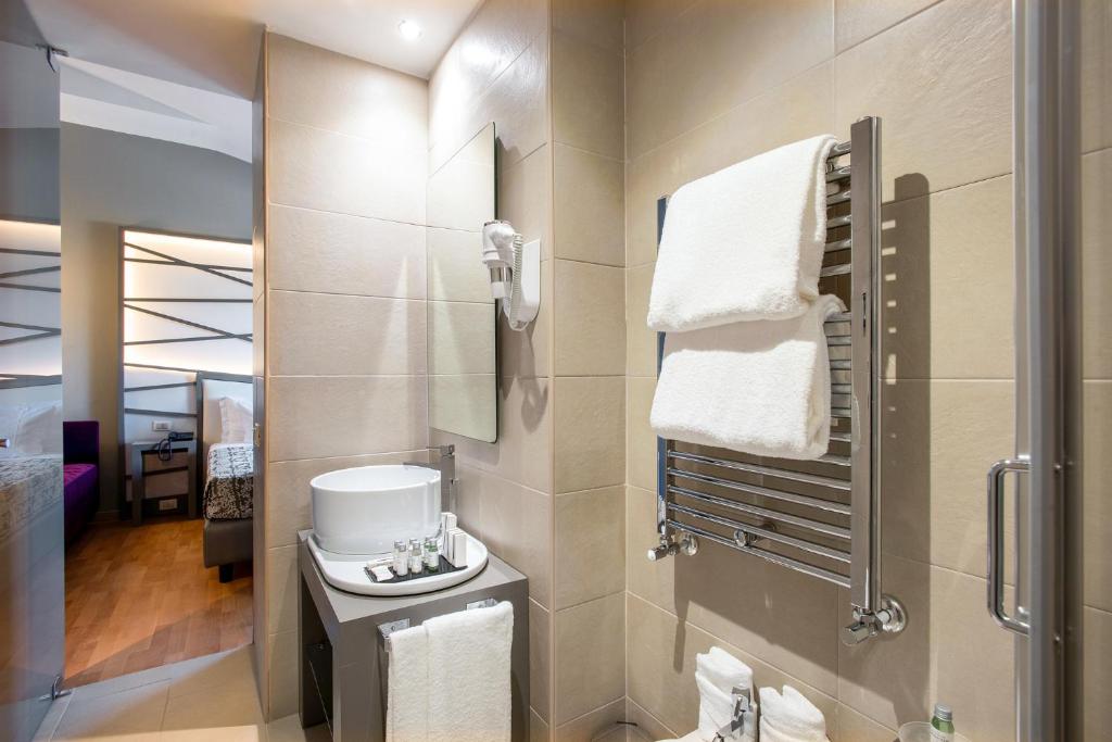Fortyfive Squared Hotel - Resim 8