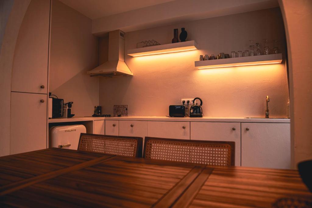Japandi Lofts - 2 Bedrooms at old city of Antwerp - Resim 15