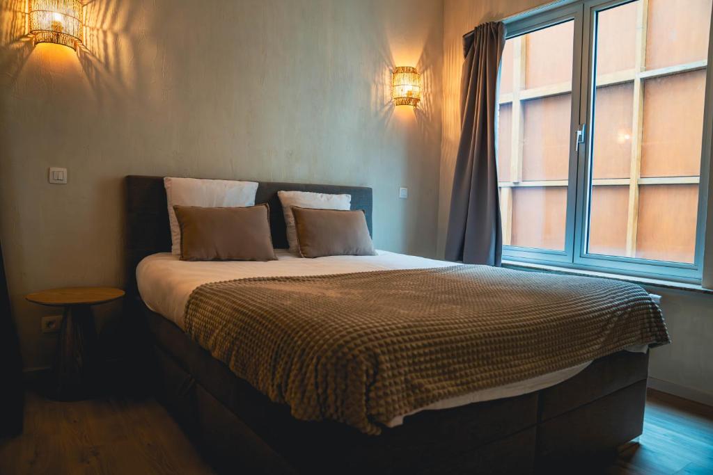 Japandi Lofts - 2 Bedrooms at old city of Antwerp - Resim 2