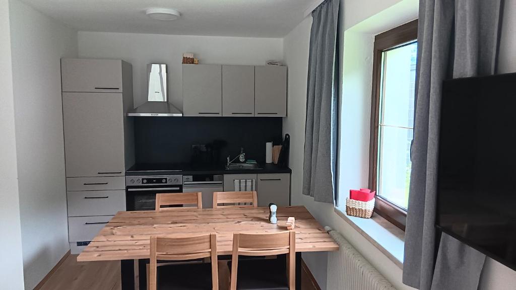 Haus Huber Zimmer und Apartments - 10