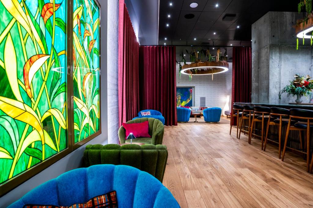 Manon Les Suites Guldsmeden - Resim 21