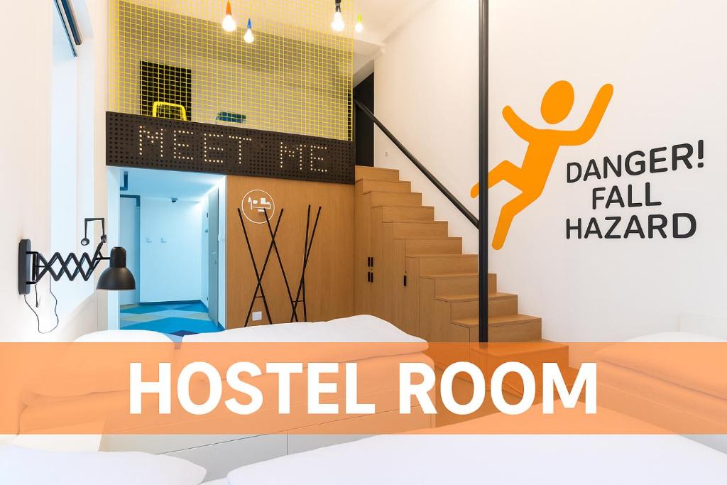 
 Bed in Mixed Dormitory Room 
