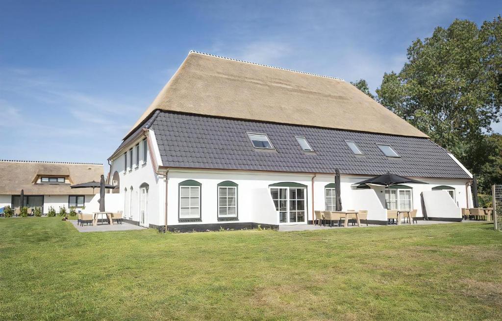 Το κτήριο όπου στεγάζεται  η παραθεριστική κατοικία