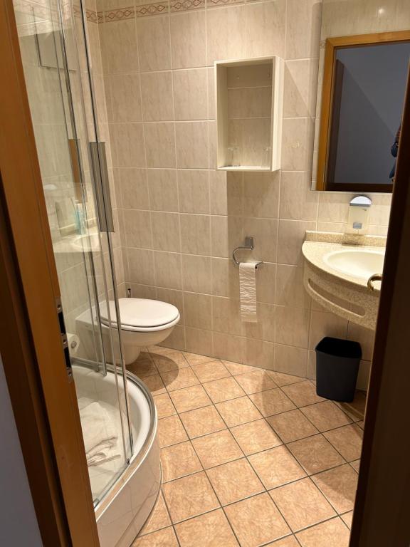 Gästezimmer im Trenner - Triple Room With Private Bathroom