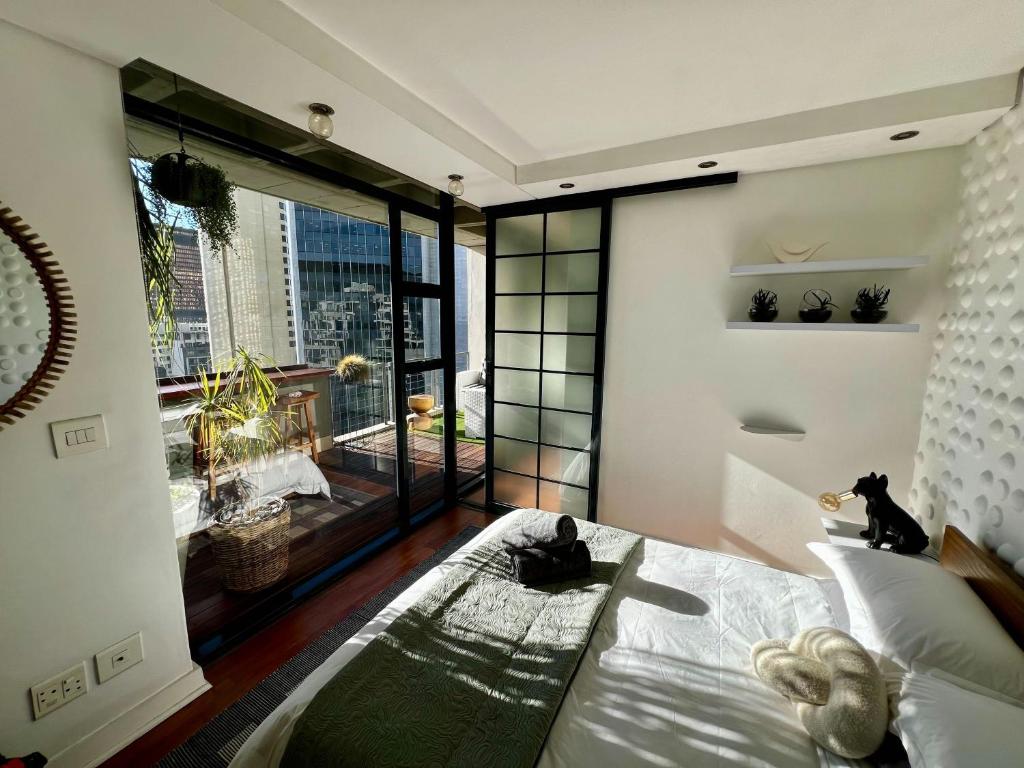 Postel nebo postele na pokoji v ubytování Chic 1 Bedroom City Centre Apartment