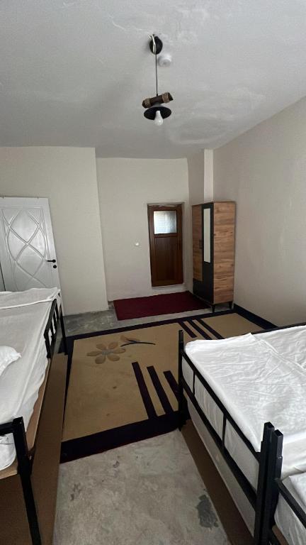 Gallery image of Mareda Hostel in Midyat