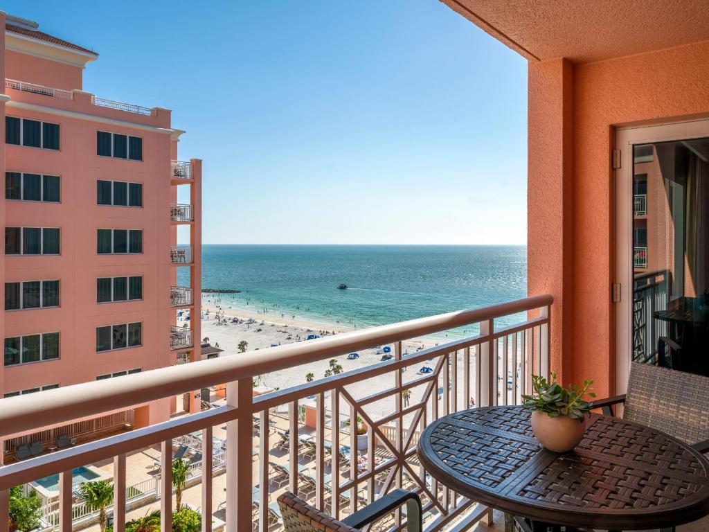 Hyatt Regency Clearwater Beach Resort & Spa - 