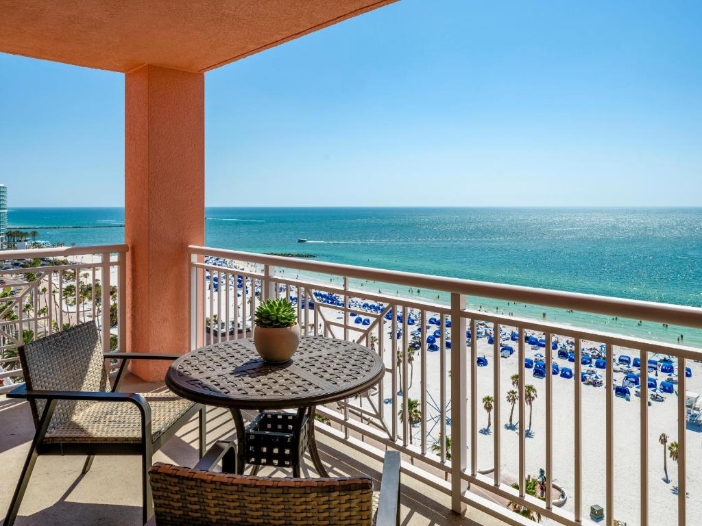 Hyatt Regency Clearwater Beach Resort & Spa - 