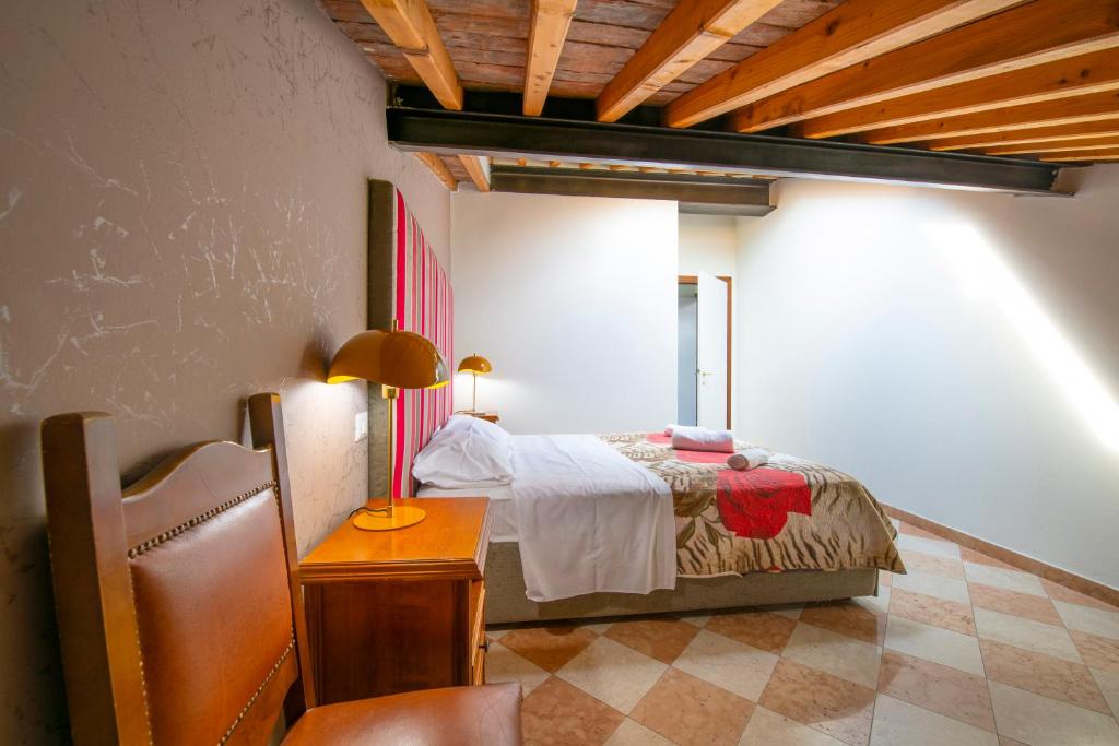 Arena Suite Mazzini Luxury Apartament - Resim 33