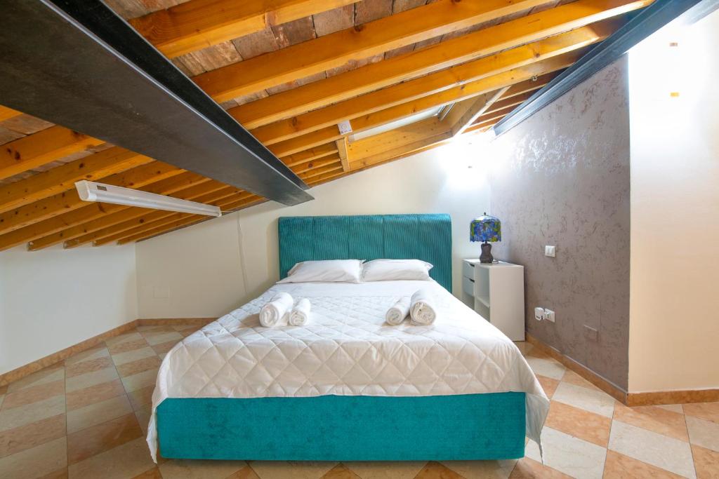 Arena Suite Mazzini Luxury Apartament - Resim 36