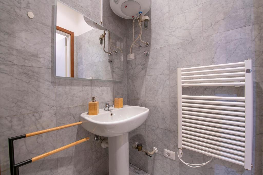 Arena Suite Mazzini Luxury Apartament - Resim 21