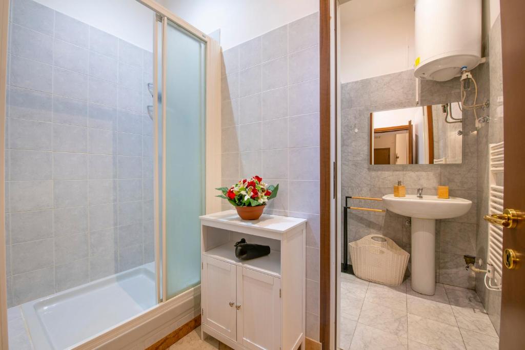 Arena Suite Mazzini Luxury Apartament - Resim 25