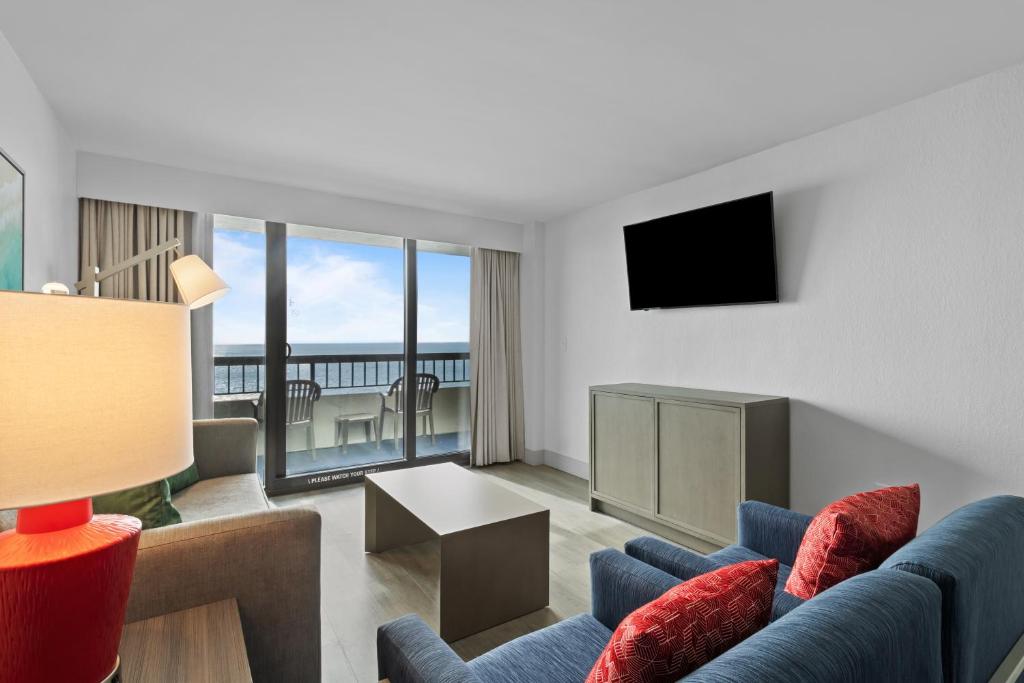 Compass Cove - 