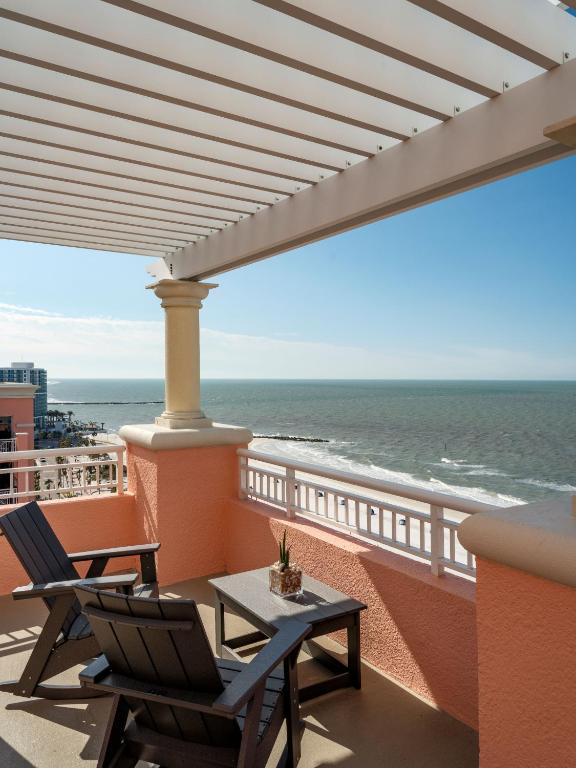 Hyatt Regency Clearwater Beach Resort & Spa - 