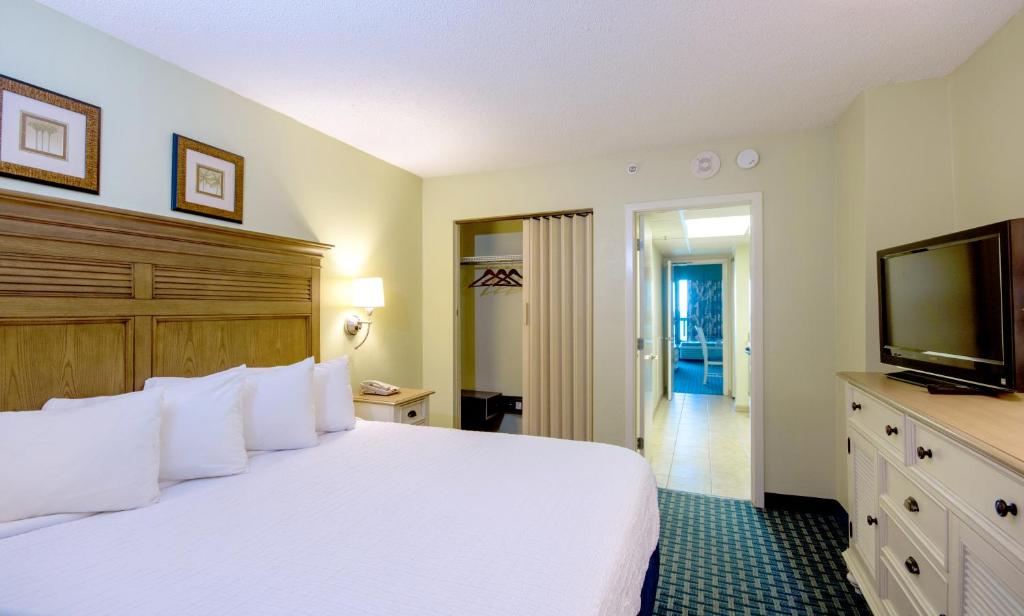 Compass Cove - 