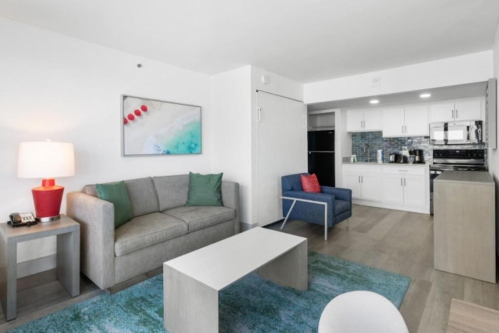 Compass Cove - 