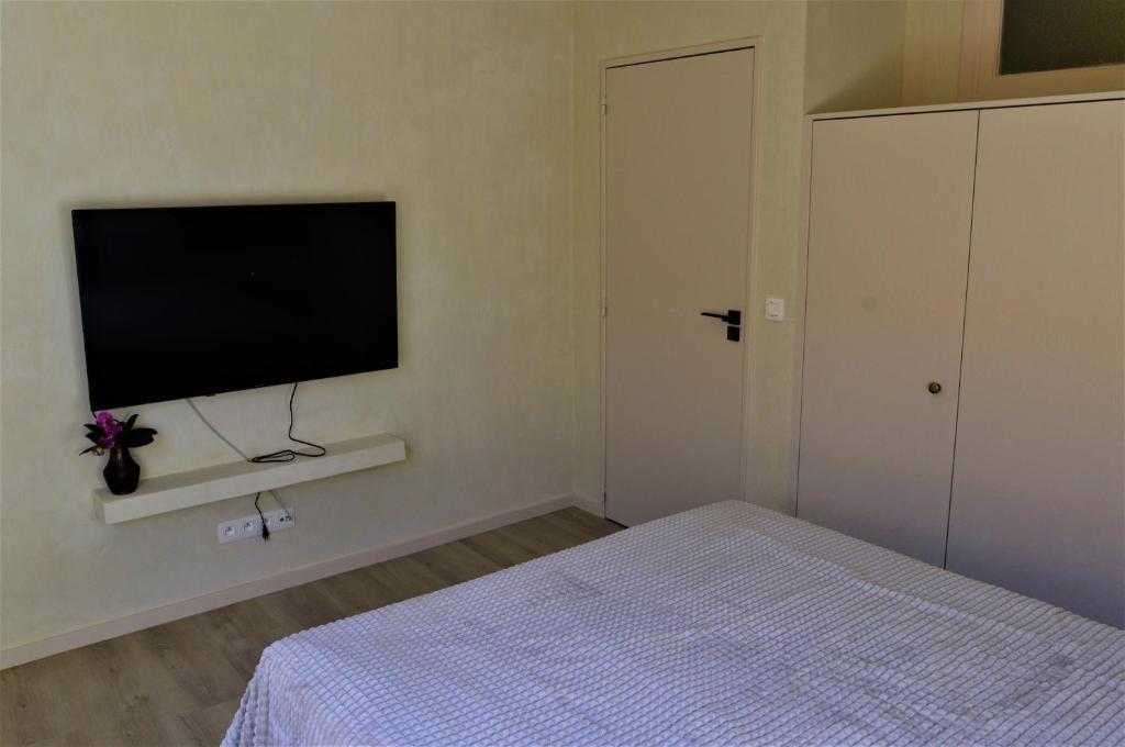 Japandi Lofts - 2 Bedrooms at old city of Antwerp - Resim 20