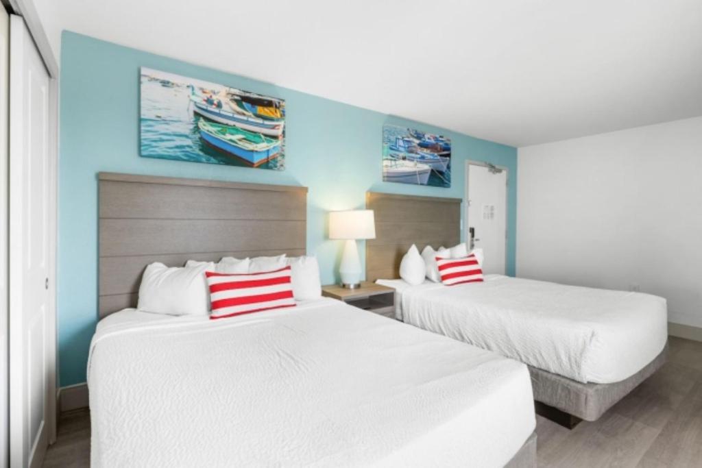 Compass Cove - 