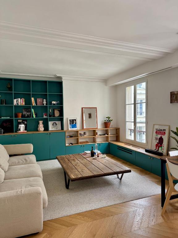 Appartement lumineux et moderne à Montmartre
