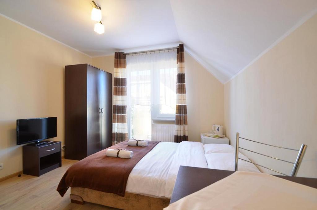 CLIFF House - Standard Double Room
