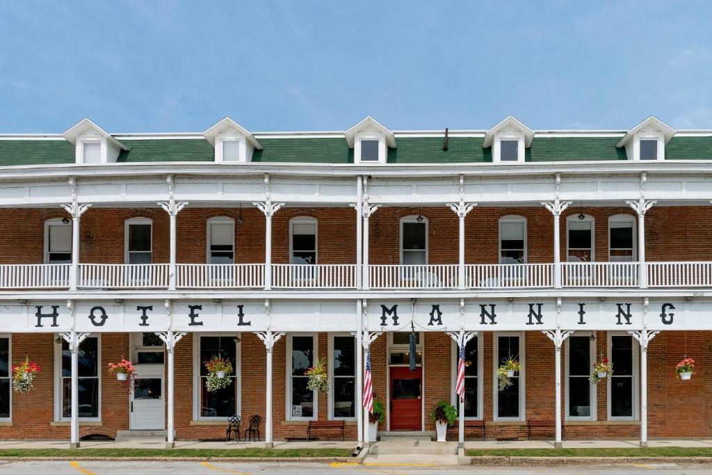 Το κτήριο όπου στεγάζεται  το ξενοδοχείο