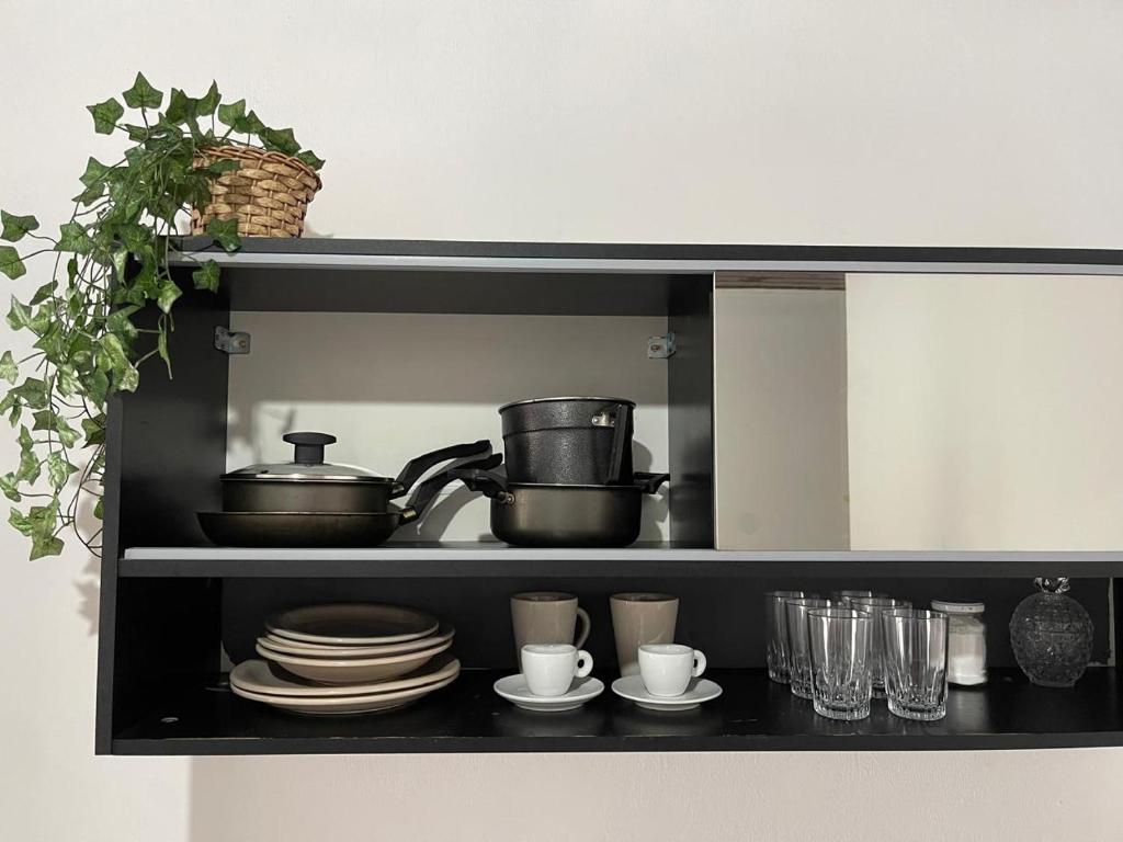 Cuisine ou kitchenette dans l'établissement Casa Privativa com Quarto Confortável e Cozinha Ótima Localização em Foz do Iguaçu