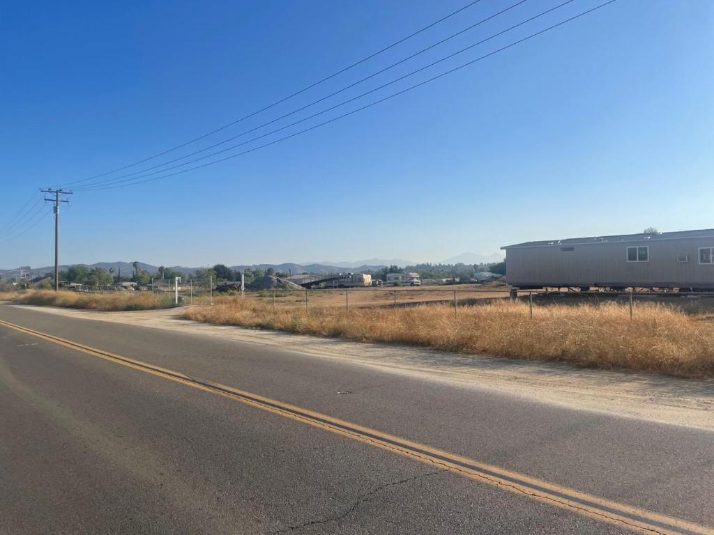 2acre Truck-RV Park &amp; Sleep, Perris (updated prices 2025)