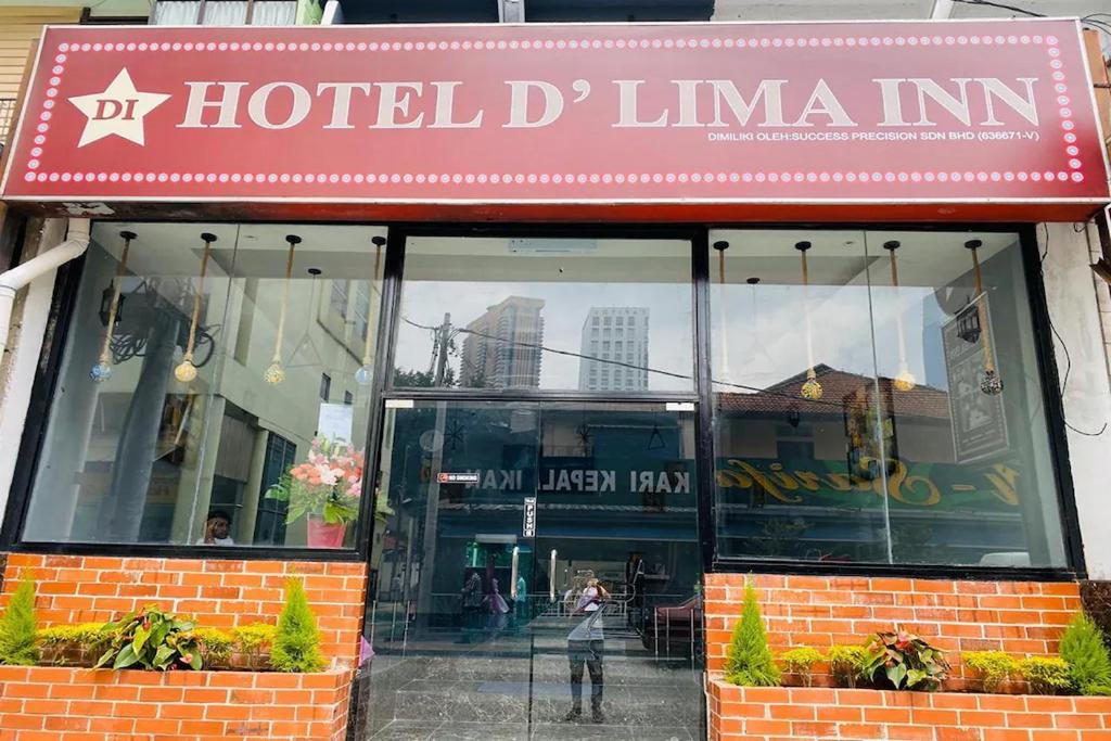 Certifikát, hodnocení, plakát nebo jiný dokument vystavený v ubytování Hotel Dlima Inn Bukit Bintang