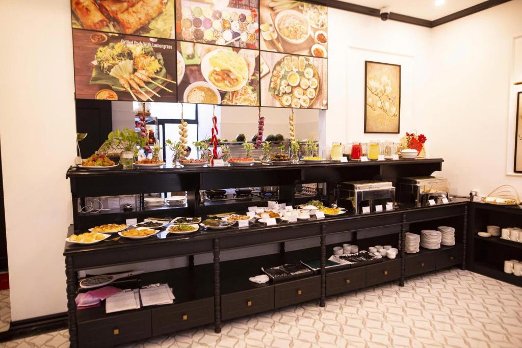 The ORCHID PREMIUM Hotel - 4