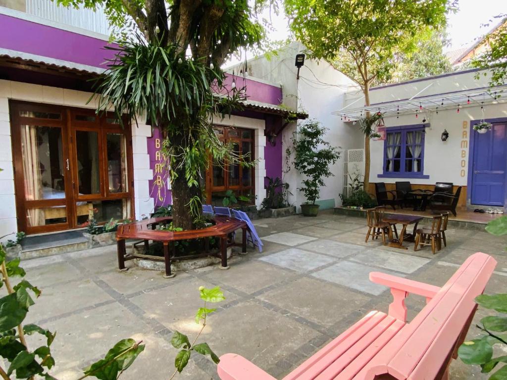 Το κτήριο όπου στεγάζεται  το διαμέρισμα