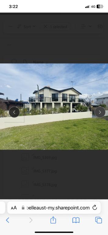 a screenshot of a picture of a house at LingaLonga in Busselton