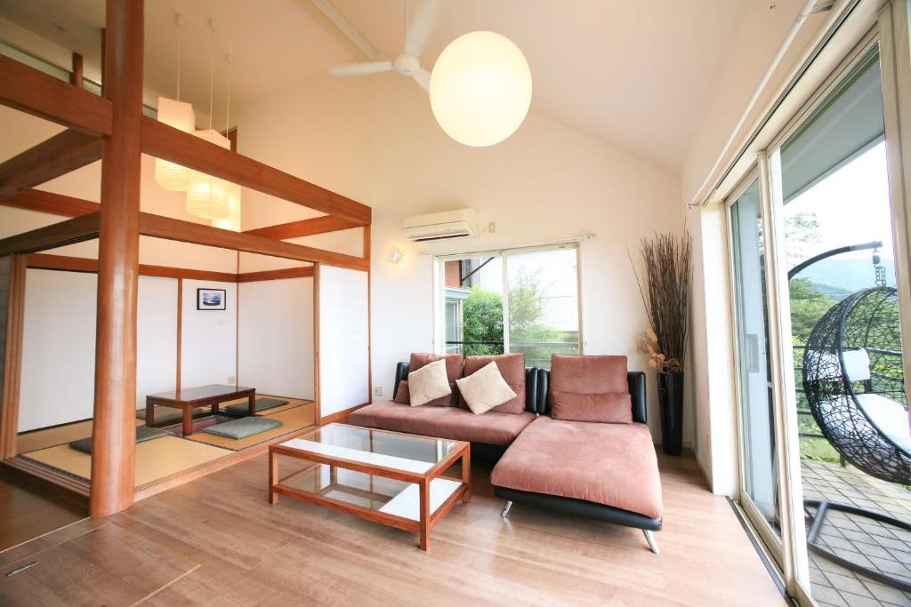 Un lugar para sentarse en iHouse あたみんち