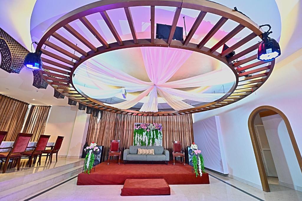 Ewan Ajman Suites Hotel - Resim 38