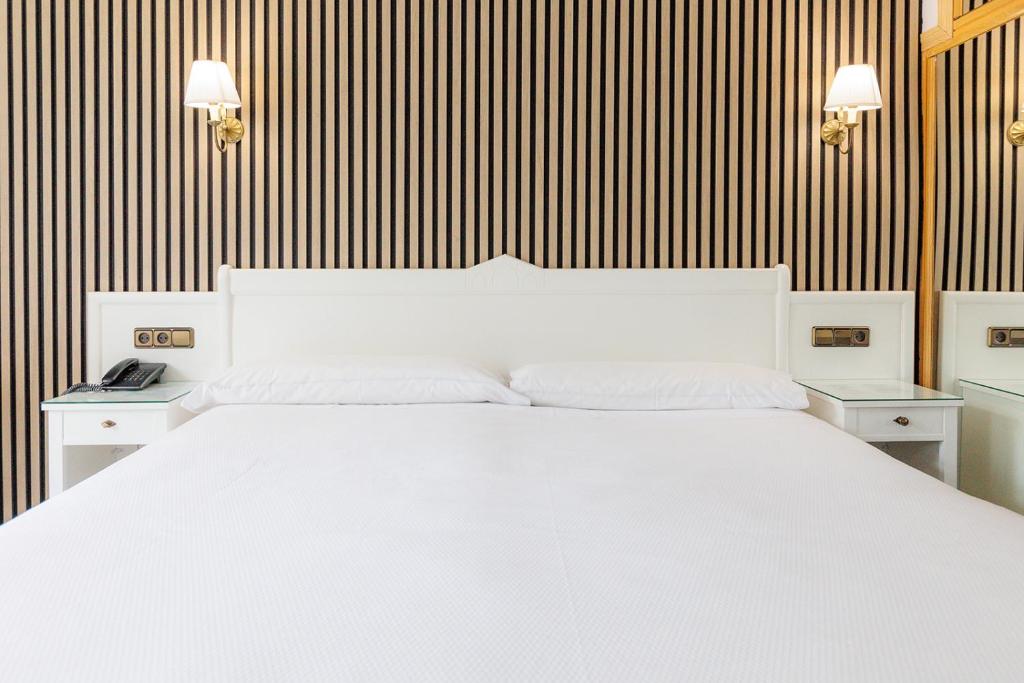 Hotel Ciudad Cangas de Onis - 8