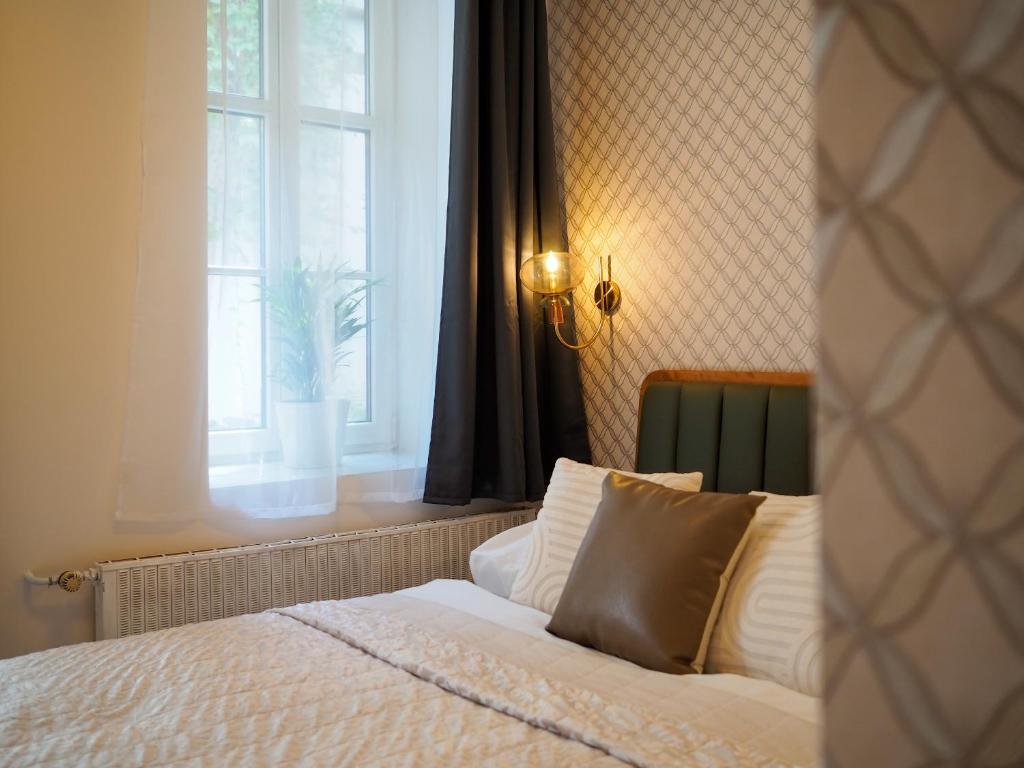 Hotel 16 & Apartments Prague City Living - Resim 23