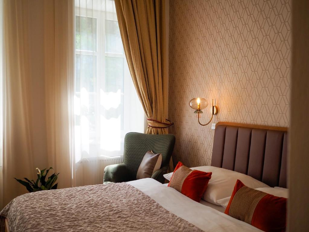 Hotel 16 & Apartments Prague City Living - Resim 35