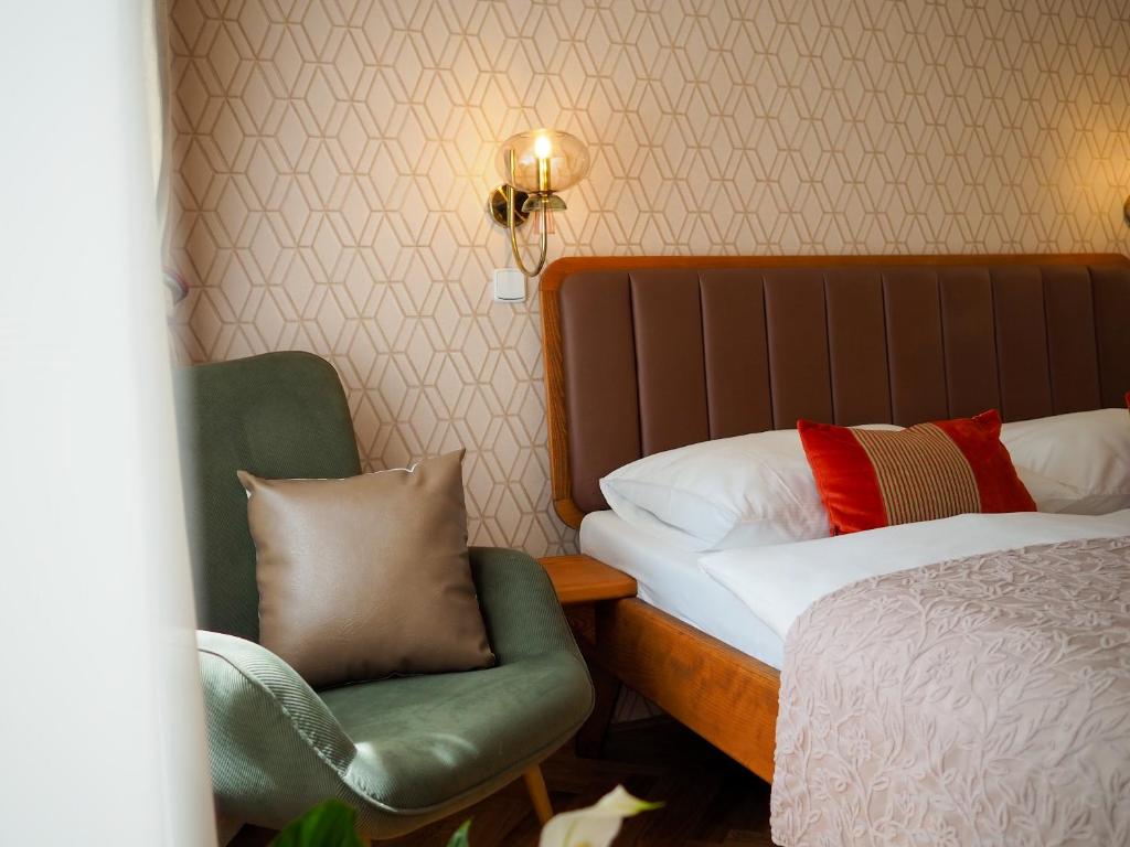 Hotel 16 & Apartments Prague City Living - Resim 34