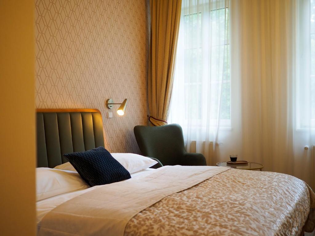 Hotel 16 & Apartments Prague City Living - Resim 22