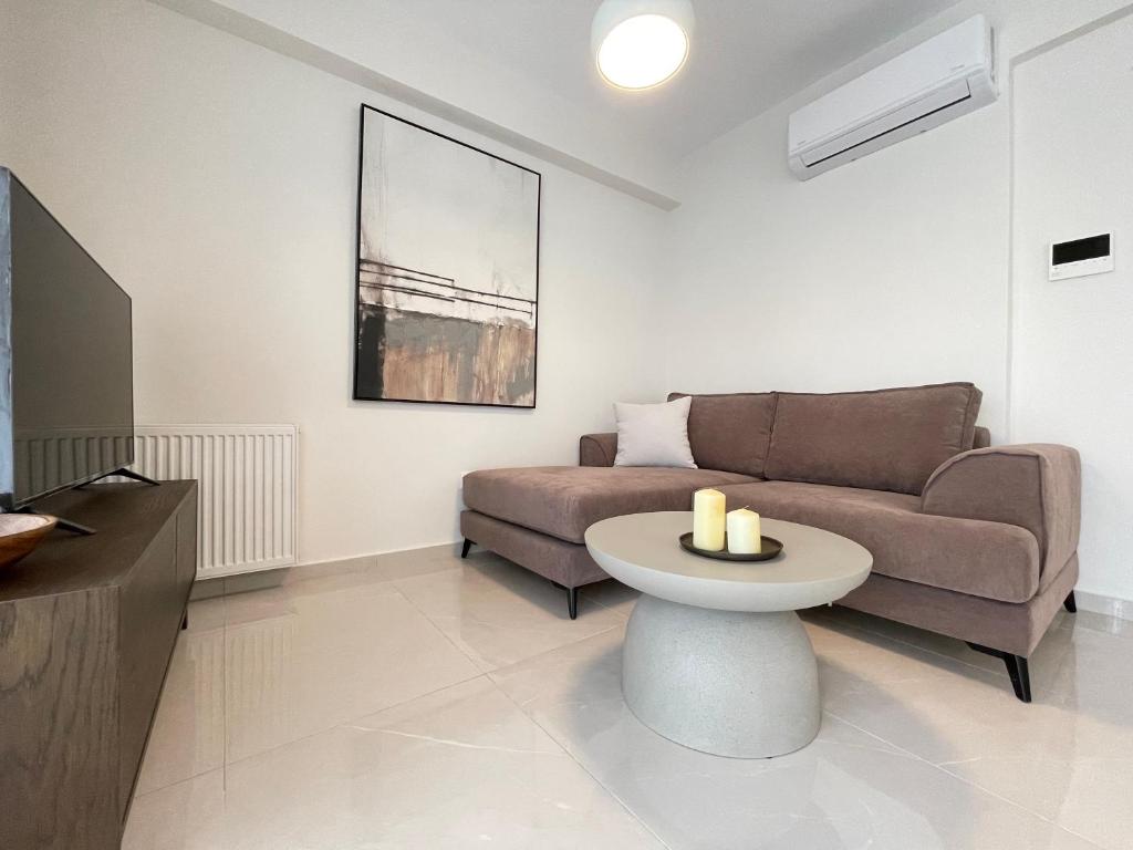 Χώρος καθιστικού στο Athenean Cultural Retreat Stavros Niarchos