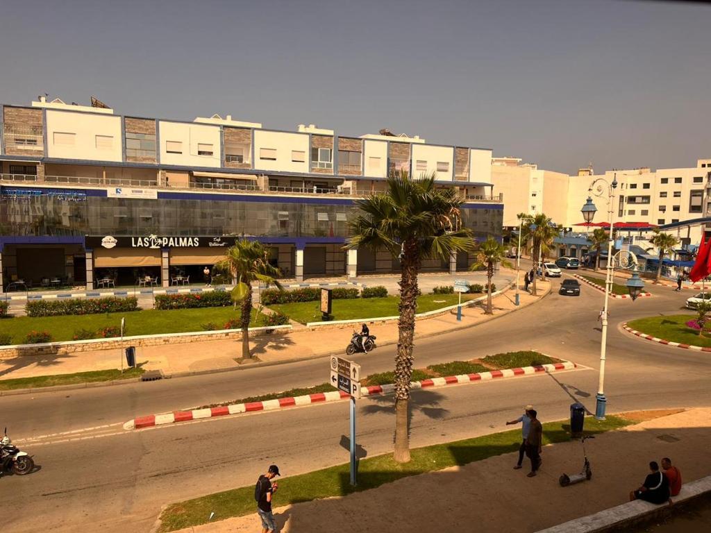 Modern Apartment 5 Min the Beach, Martil (updated prices 2025)