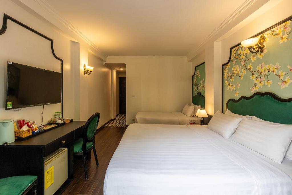 Phòng Deluxe 4 Người