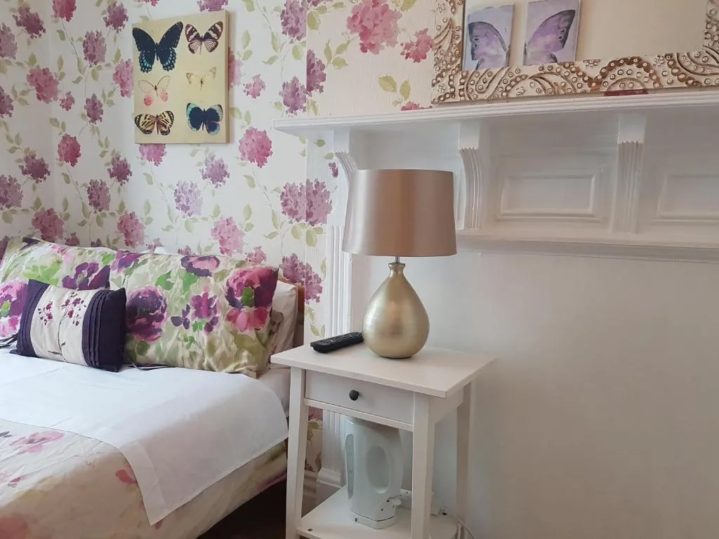 Adams Guest House, College Corner, United Kingdom