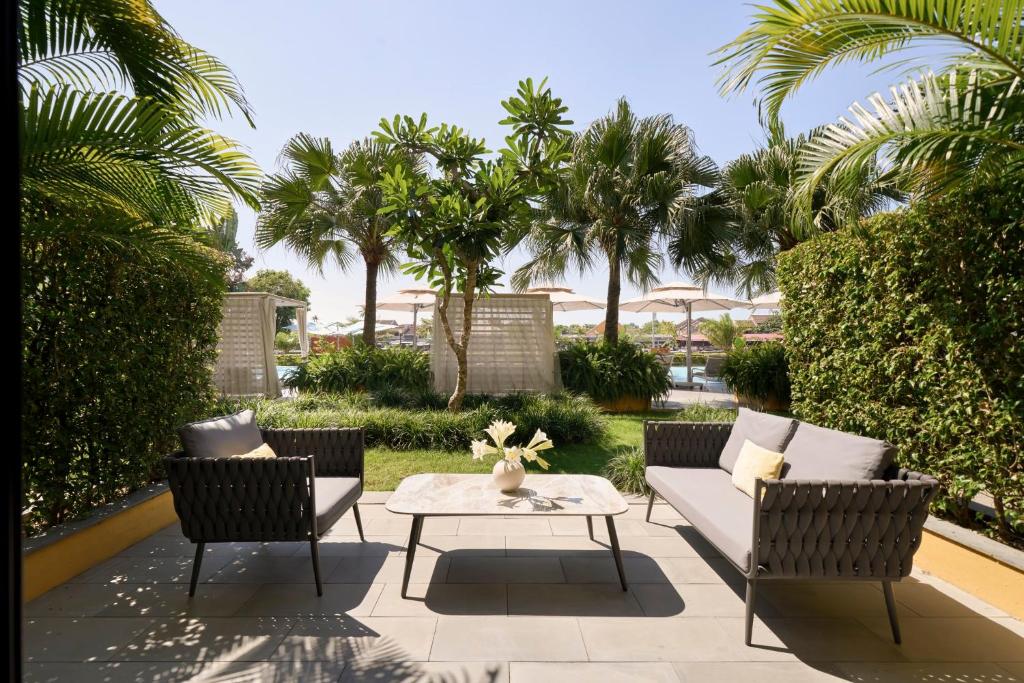 Premium King Room with Terrace Access