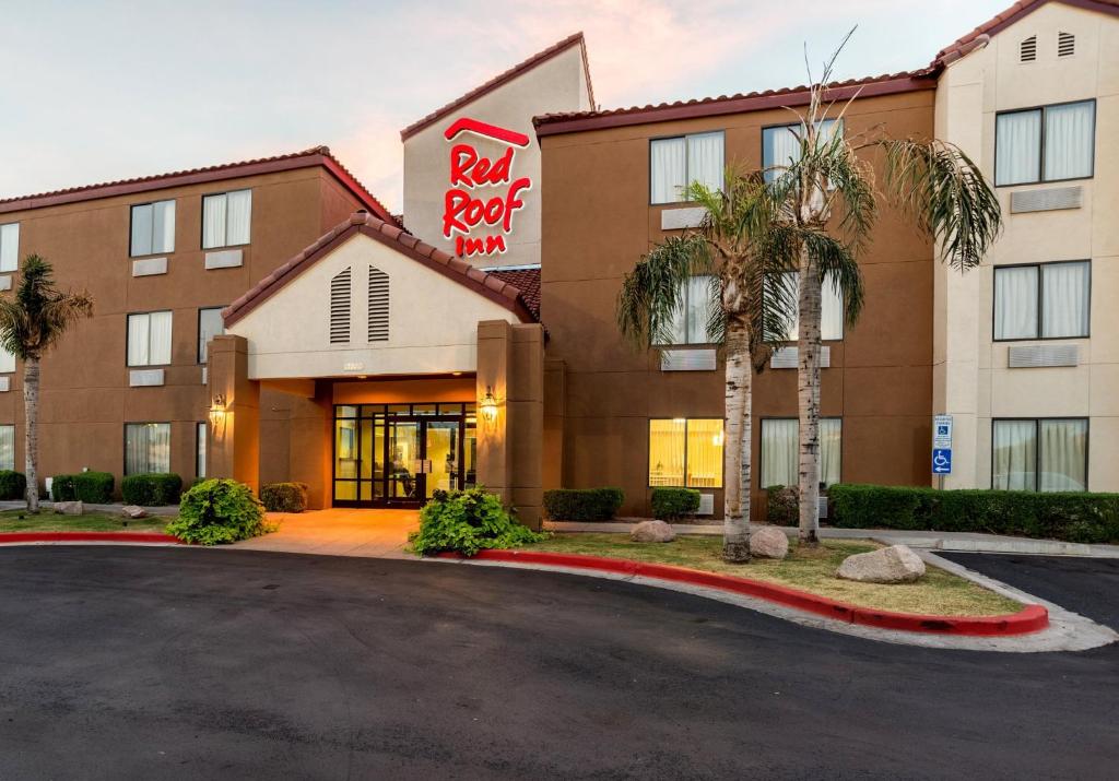 Red Roof Inn Phoenix North - I-17 at Bell Rd photo