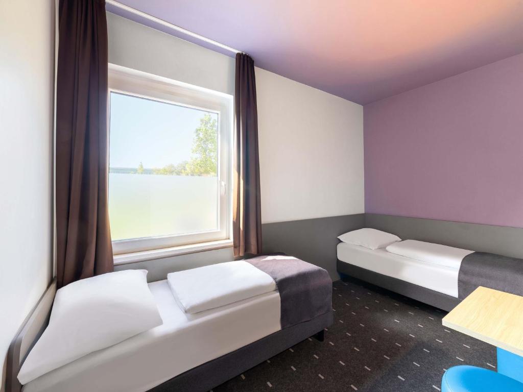 B&B Hotel Düsseldorf-Airport - Resim 14