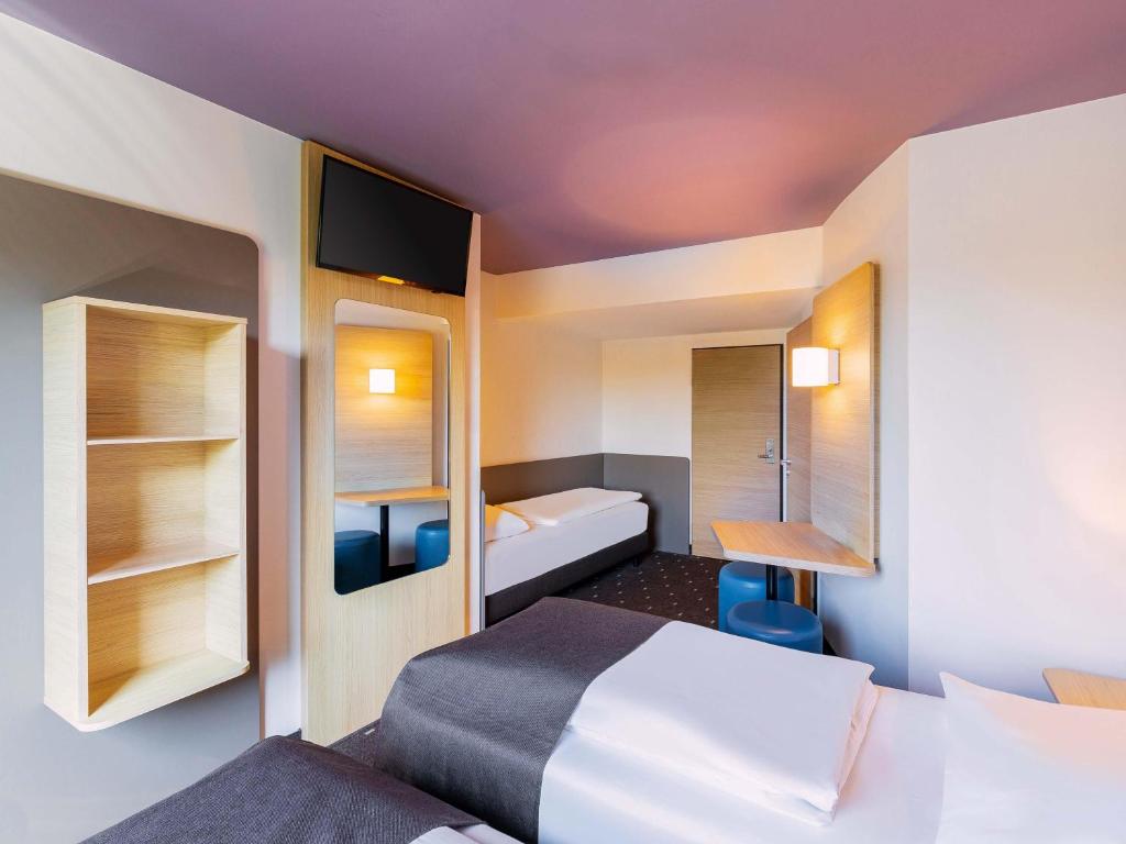 B&B Hotel Düsseldorf-Airport - Resim 11